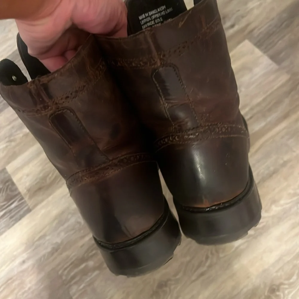 GBX wingtip leather lace up boots size 9.5
